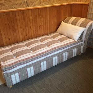 canapé lit sur mesure de fabrication française par l'entreprise literie toullec